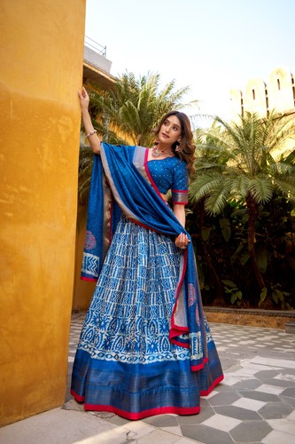 Skyview fashion grüne lehenga - fashion,