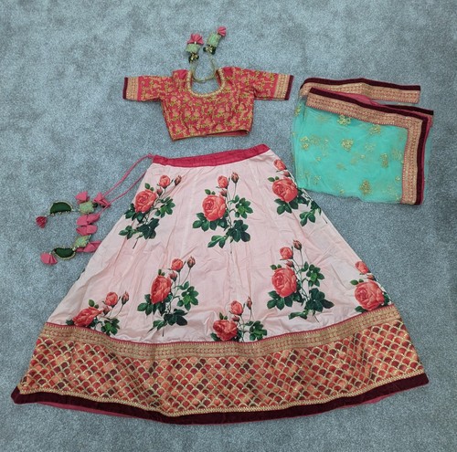 Indisches lehenga - 🌸,